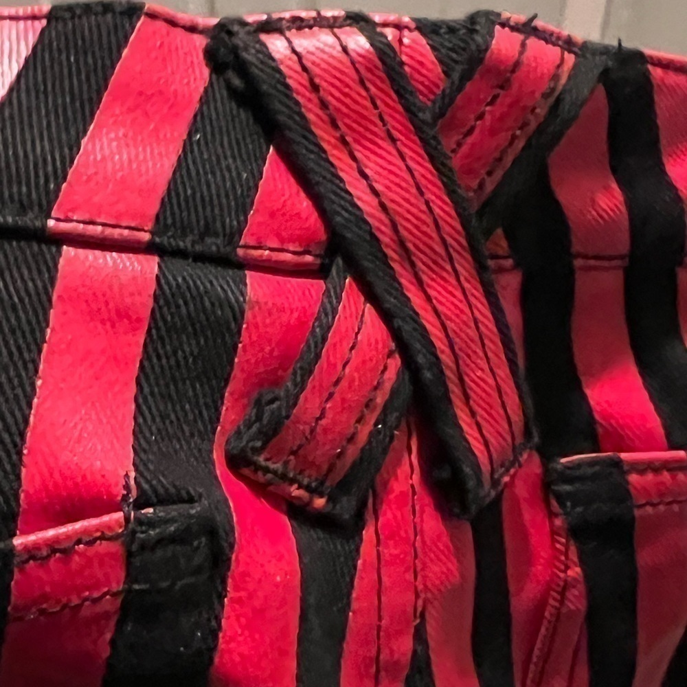 TRIPP NYC black and red stripped jeans. NWT Size 7 - Picture 3 of 6